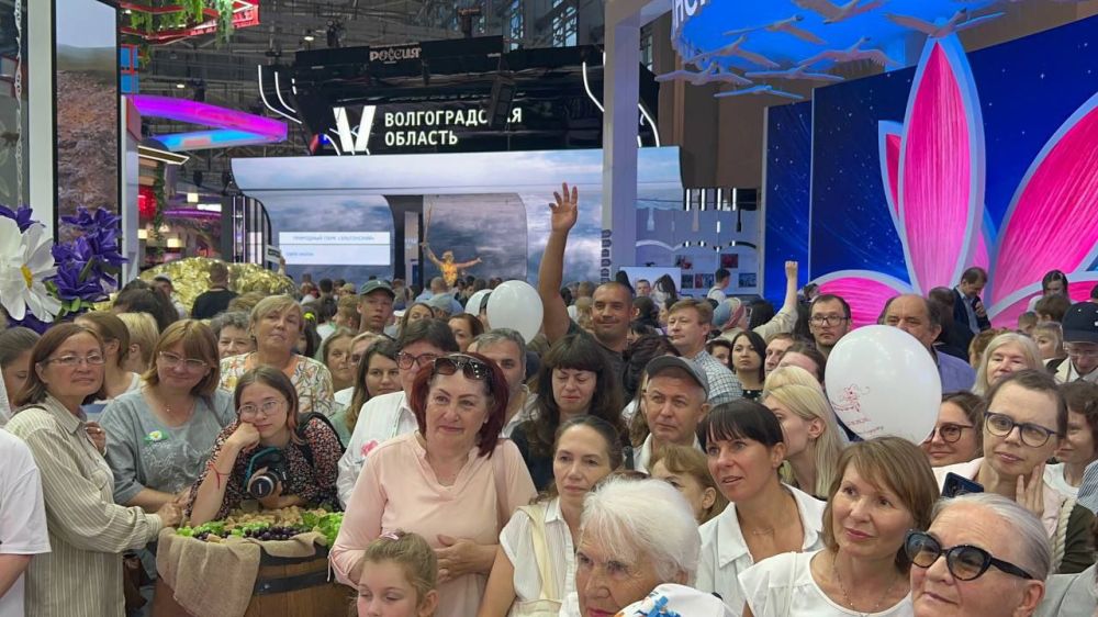 Галина Огнёва: Пятый день команды Алушты на ВДНХ! Галина Огнёва: Пятый день команды Алушты на ВДНХ!