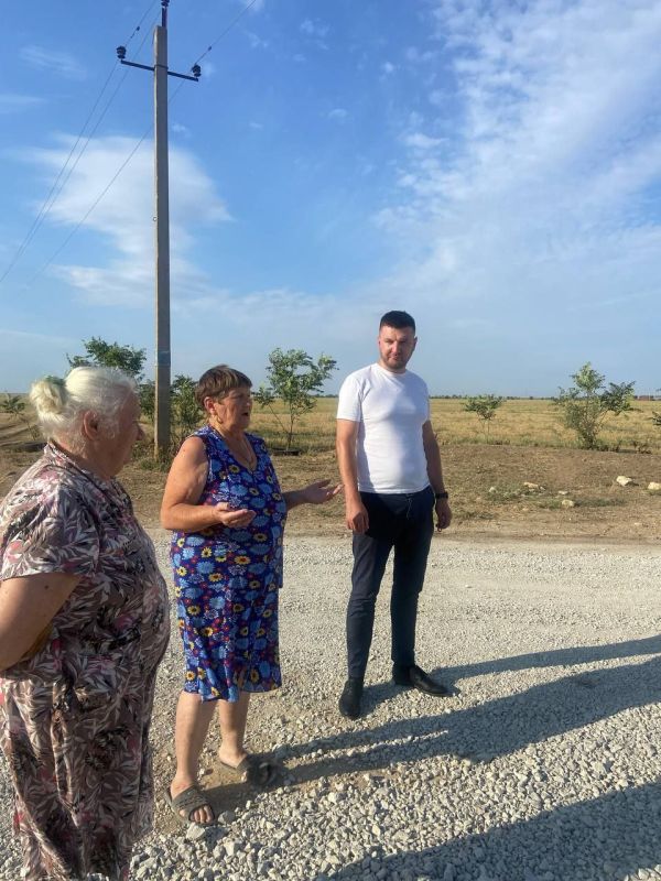 Продолжаем выезды и инспектирование грейдирования автомобильных дорог с щебёночным покрытием на территории района Продолжаем выезды и инспектирование грейдирования автомобильных дорог с щебёночным покрытием на территории района
