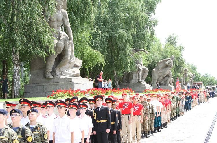 В Волгограде состоялась торжественная церемония открытия Спартакиады молодежи России допризывного возраста В Волгограде состоялась торжественная церемония открытия Спартакиады молодежи России допризывного возраста