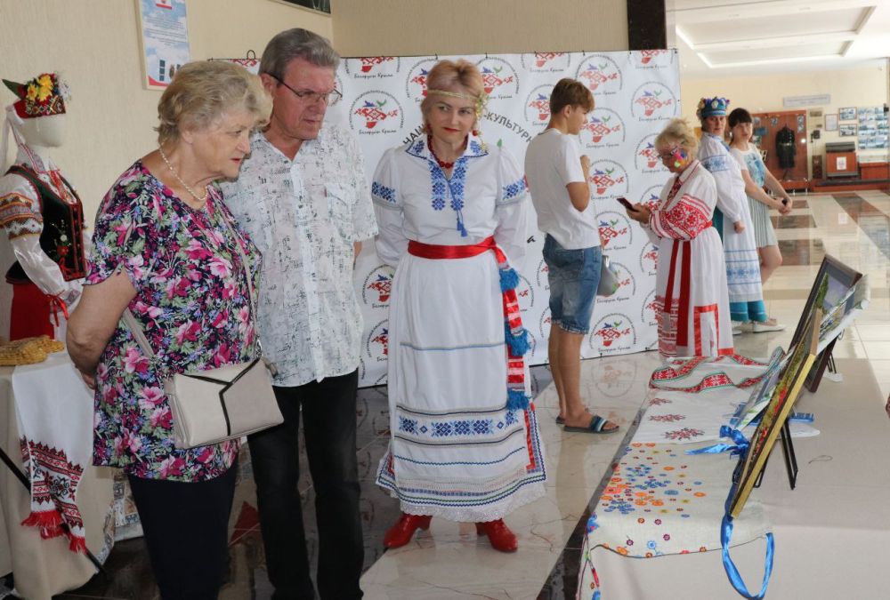 Фестиваль белорусской культуры «Родные напевы» прошёл в Симферополе Фестиваль белорусской культуры «Родные напевы» прошёл в Симферополе