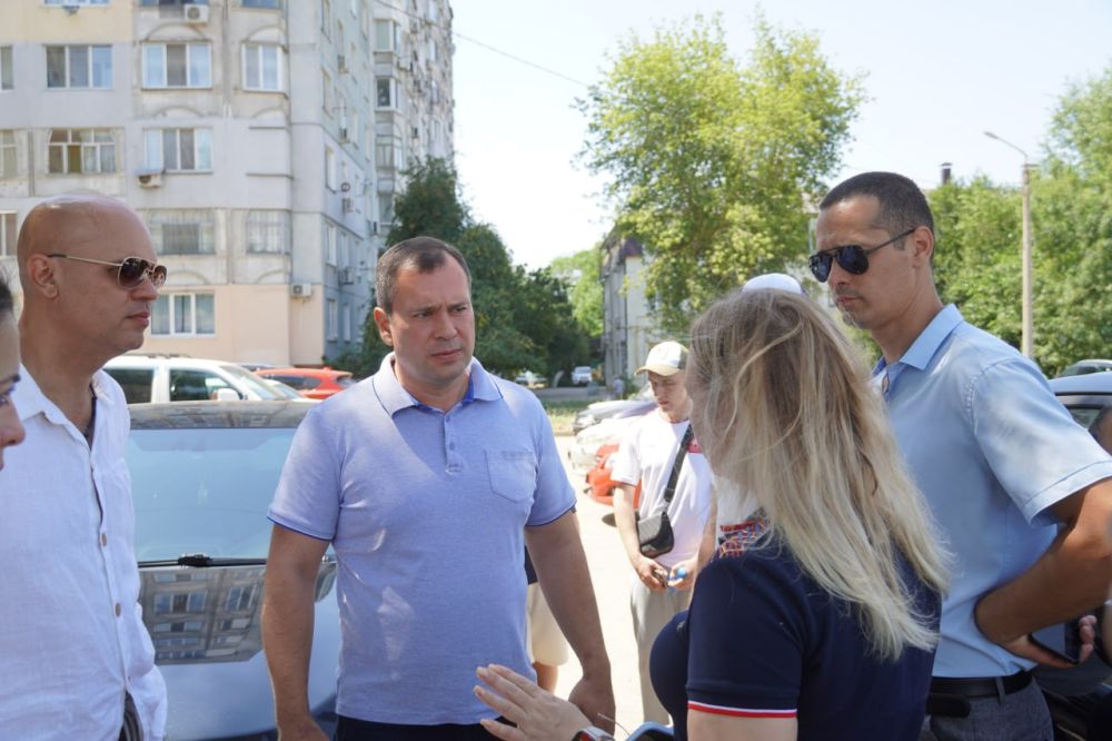 #городские_новости. В рамках визита в Керчи министр спорта РК Ольга ТОРУБАРОВА и заместитель главы администрации Абдулла... #городские_новости. В рамках визита в Керчи министр спорта РК Ольга ТОРУБАРОВА и заместитель главы администрации Абдулла...
