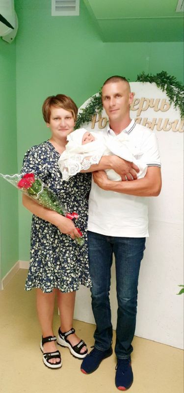 Керченский городской отдел ЗАГС провел торжество «Любовь и жизнь неразделимы!», приуроченное к предстоящему празднику Керченский городской отдел ЗАГС провел торжество «Любовь и жизнь неразделимы!», приуроченное к предстоящему празднику