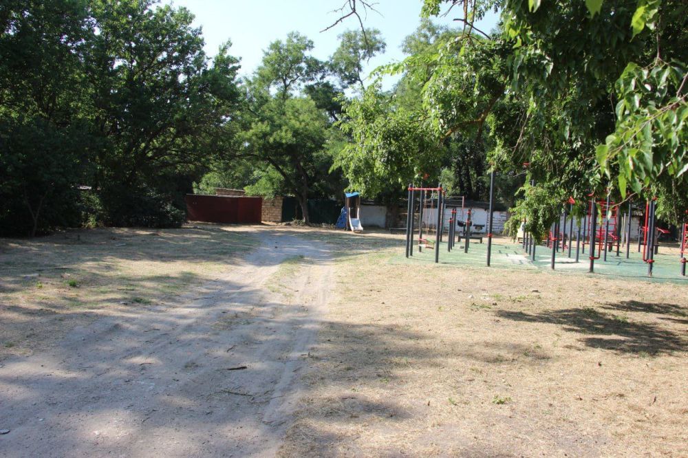 #в_диалоге_с_керчанами. Продолжаются встречи с горожанами. Сегодня и.о.главы администрации города Олег КАТОРГИН совместно с... #в_диалоге_с_керчанами. Продолжаются встречи с горожанами. Сегодня и.о.главы администрации города Олег КАТОРГИН совместно с...