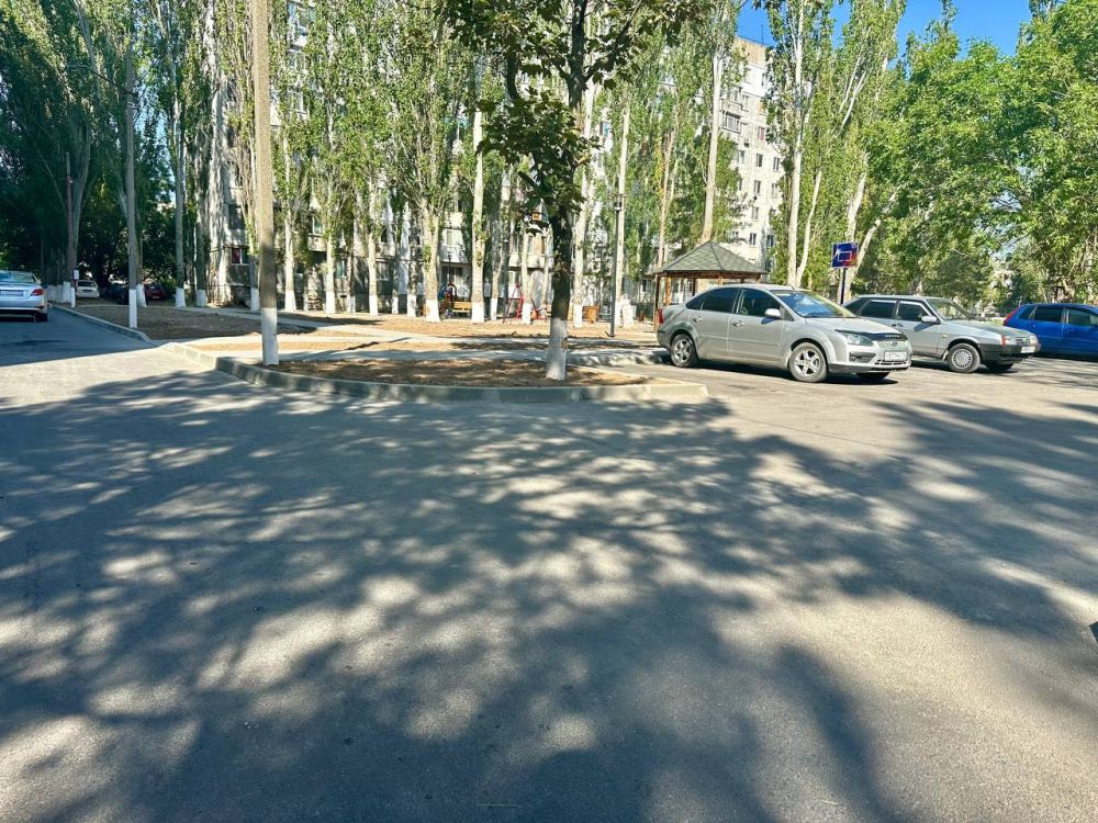 Вадим Хомин: Успешно завершен капитальный ремонт (благоустройство) дворовой территории, расположенной по адресу: мкр Вадим Хомин: Успешно завершен капитальный ремонт (благоустройство) дворовой территории, расположенной по адресу: мкр