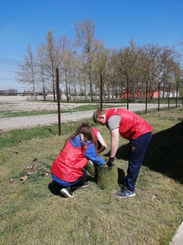 В Крыму подвели итоги Всероссийской акции «Добро в село» В Крыму подвели итоги Всероссийской акции «Добро в село»