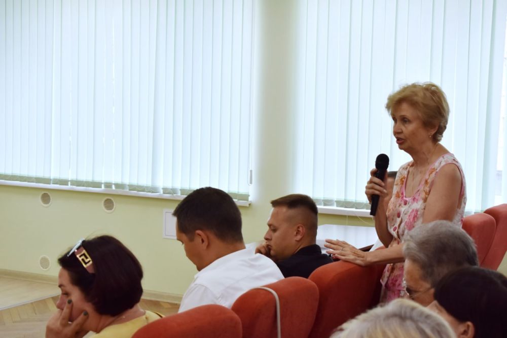 Галина Огнёва: Сегодня в Администрации города состоялось рабочее совещание по вопросам содержания жилого фонда с участием... Галина Огнёва: Сегодня в Администрации города состоялось рабочее совещание по вопросам содержания жилого фонда с участием...
