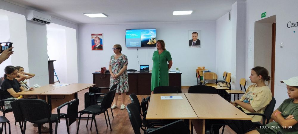 В рамках специальной лагерной смены «Школа у моря» для ребят провели игры «С Финансами на «ТЫ» и финансовый брейн-ринг В рамках специальной лагерной смены «Школа у моря» для ребят провели игры «С Финансами на «ТЫ» и финансовый брейн-ринг