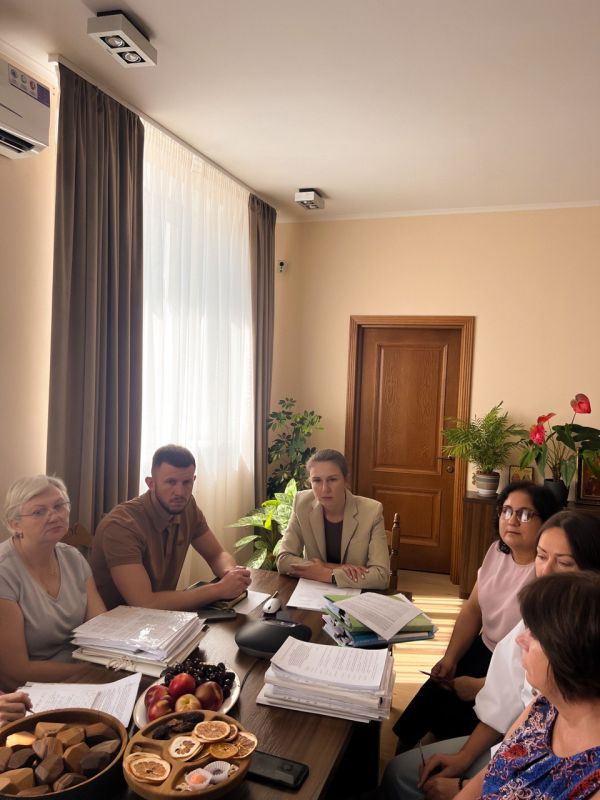Ольга Славгородская провела заседание Комиссий Ольга Славгородская провела заседание Комиссий