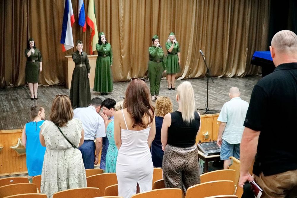 Иван Просоедов: По поручению главы администрации города Евпатории Александра Юрьева вручил медали к 80-летию освобождения Крыма от немецко-фашистских захватчиков Иван Просоедов: По поручению главы администрации города Евпатории Александра Юрьева вручил медали к 80-летию освобождения Крыма от немецко-фашистских захватчиков