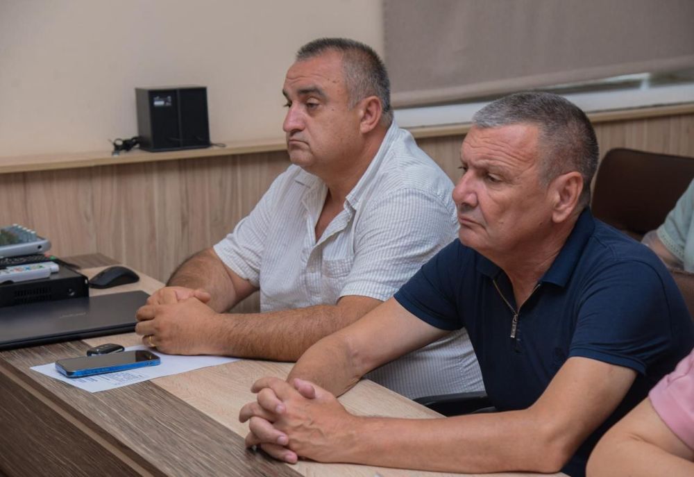 Эммилия Леонова: Провела заседание внеочередной 89 сессии Евпаторийского городского совета Эммилия Леонова: Провела заседание внеочередной 89 сессии Евпаторийского городского совета