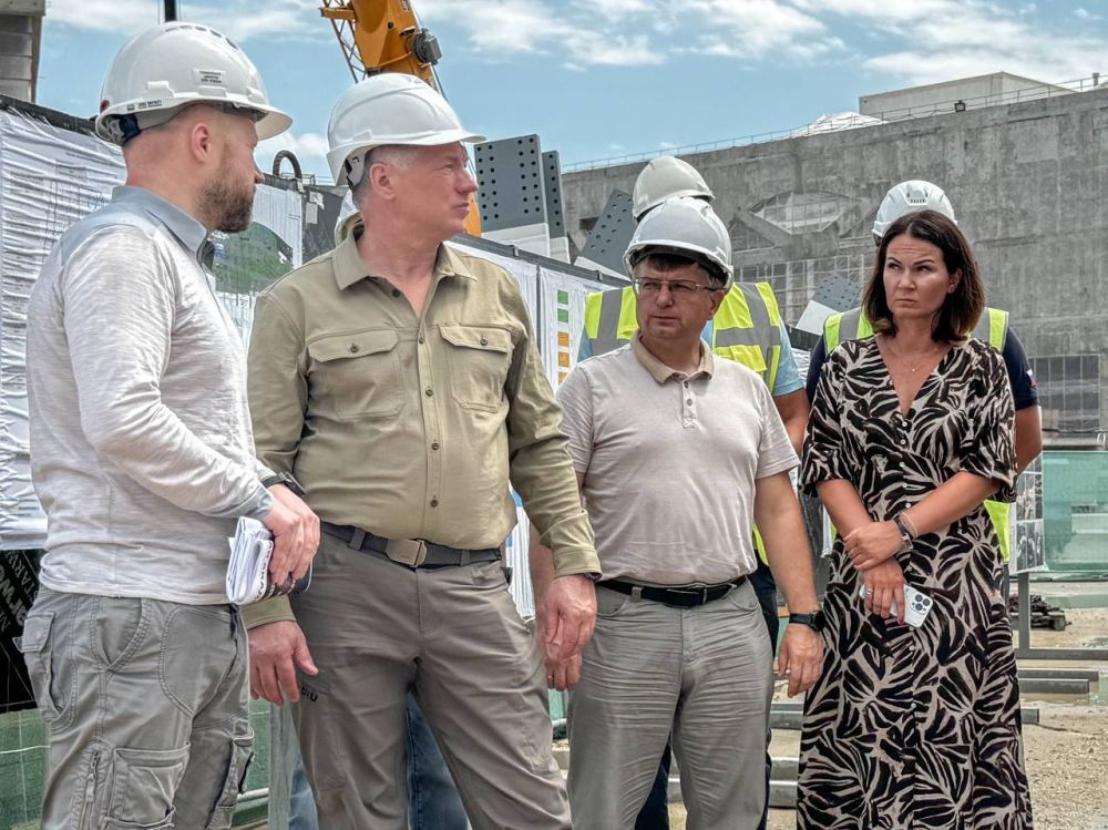 Михаил Развожаев: Заместитель председателя правительства Марат Хуснуллин высоко оценил готовность Академии Хореографии Михаил Развожаев: Заместитель председателя правительства Марат Хуснуллин высоко оценил готовность Академии Хореографии