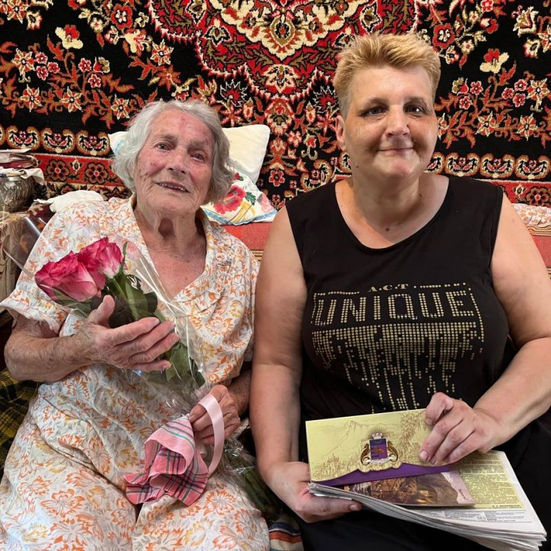 С начала лета 7 ялтинцев отметили юбилеи – 90 и 95 лет С начала лета 7 ялтинцев отметили юбилеи – 90 и 95 лет