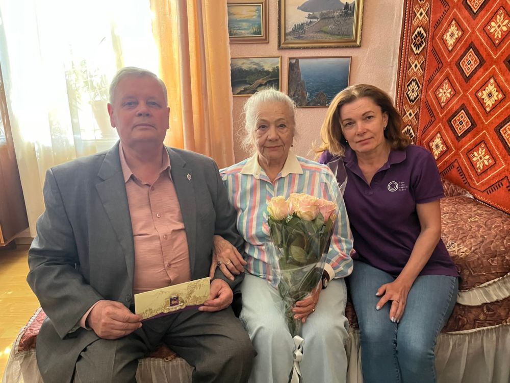 С начала лета 7 ялтинцев отметили юбилеи – 90 и 95 лет С начала лета 7 ялтинцев отметили юбилеи – 90 и 95 лет