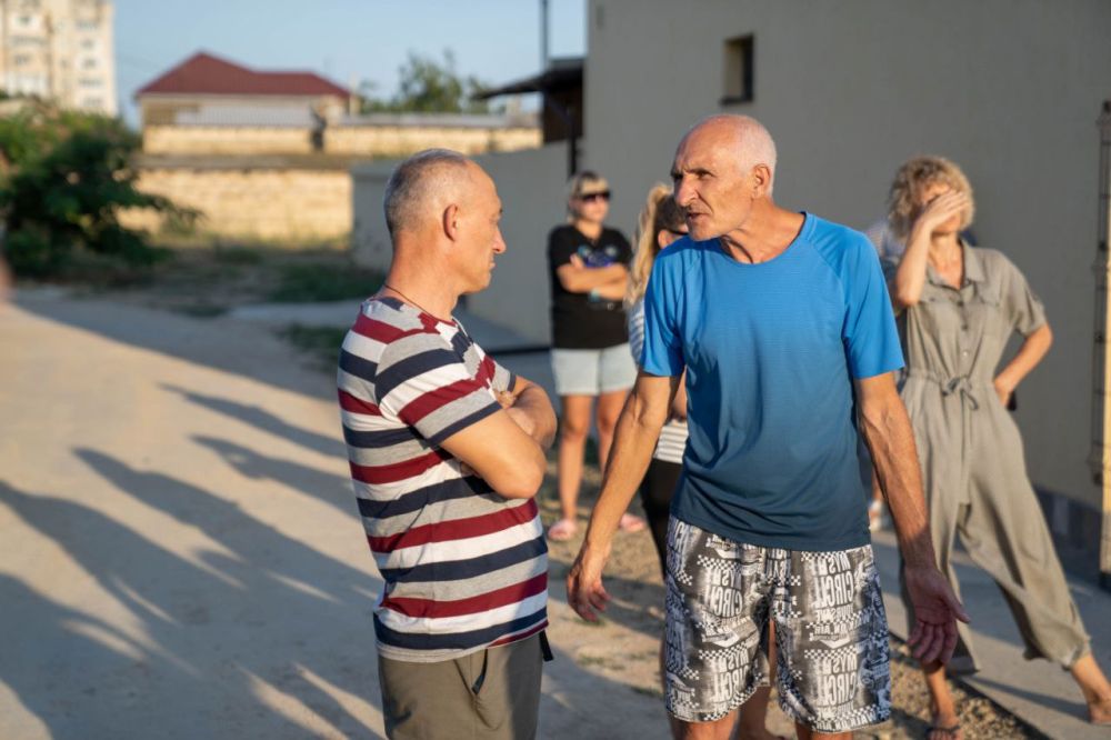Александр Юрьев: Сегодня по просьбе жителей посетил ул. 5-й Авиагородок Александр Юрьев: Сегодня по просьбе жителей посетил ул. 5-й Авиагородок