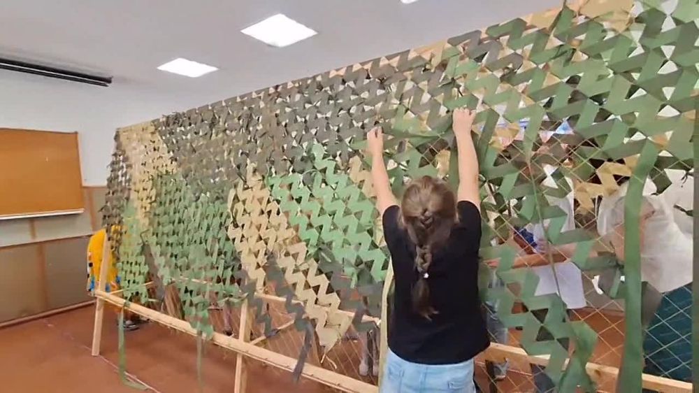 Владимир Константинов: Мы видим, что нашу молодёжь отличает твёрдая патриотическая, правильная жизненная позиция