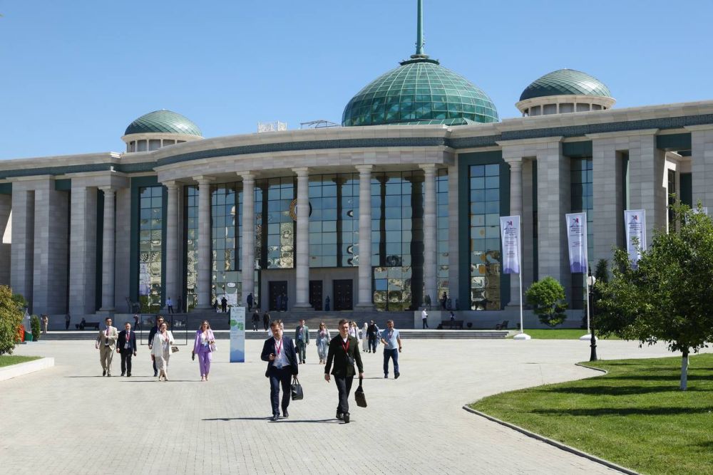 Министр спорта Ольга Торубарова принимает участие в Кавказском Инвестиционном Форуме в г. розный Министр спорта Ольга Торубарова принимает участие в Кавказском Инвестиционном Форуме в г. розный