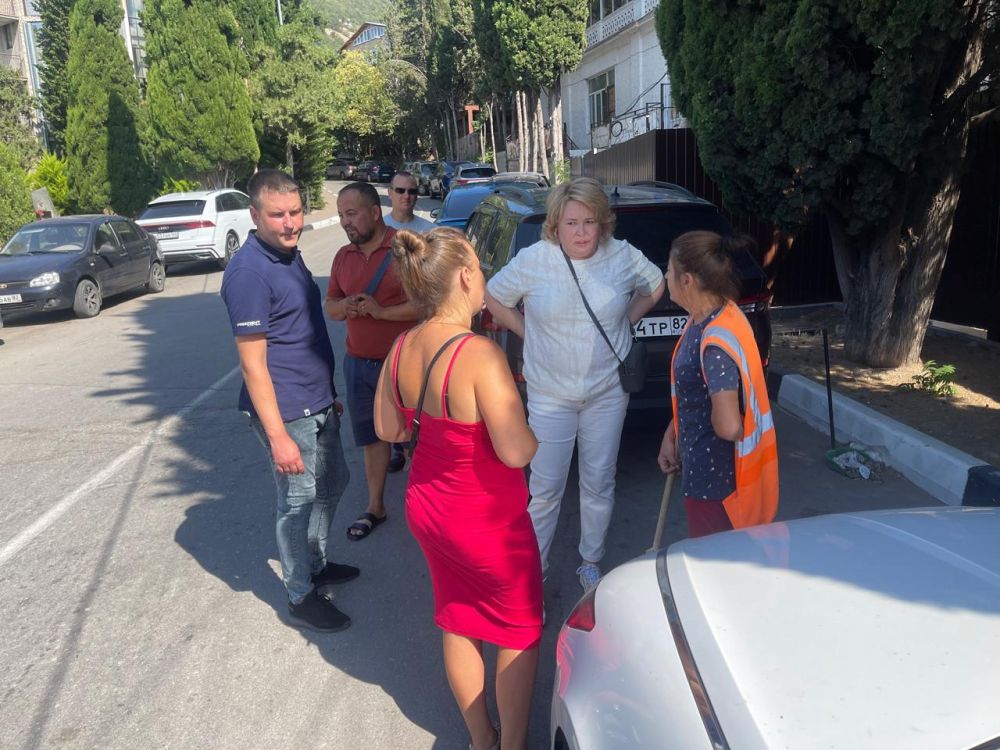 Янина Павленко: Сегодня в работе Симеиз, а, значит, пристальное внимание проблематике этого поселка! Янина Павленко: Сегодня в работе Симеиз, а, значит, пристальное внимание проблематике этого поселка!