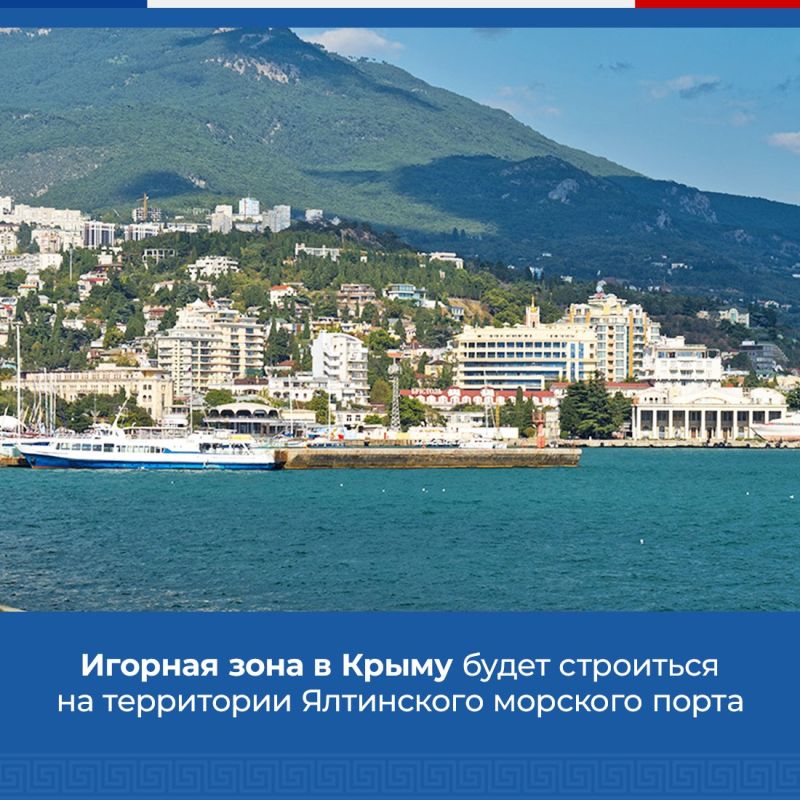 Глава Республики Крым Сергей Аксёнов во время интервью специальному корреспонденту ВГТРК Ольге Курлаевой на телеканале... Глава Республики Крым Сергей Аксёнов во время интервью специальному корреспонденту ВГТРК Ольге Курлаевой на телеканале...