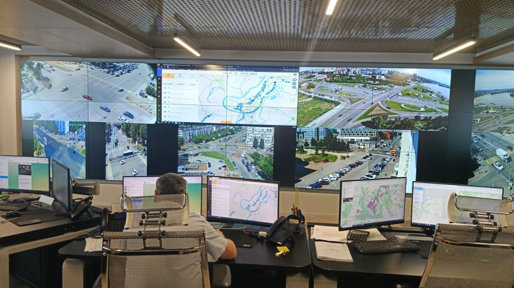 Благодаря нацпроекту интеллектуальные транспортные системы внедряют в 62 городских агломерациях Благодаря нацпроекту интеллектуальные транспортные системы внедряют в 62 городских агломерациях