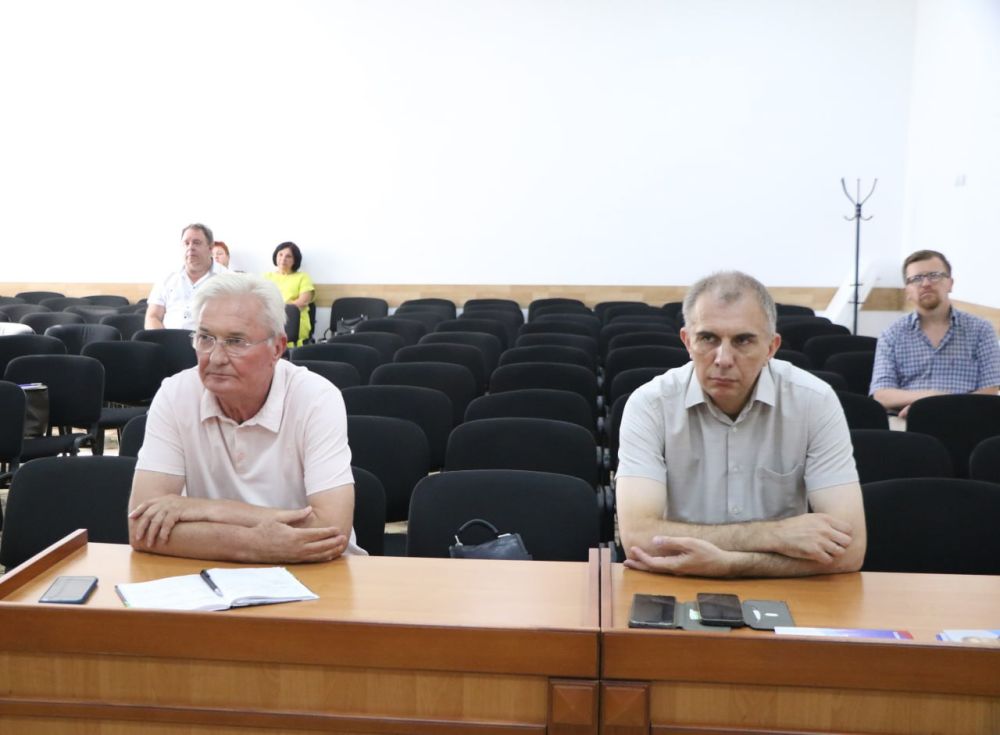 Ольга Урайкина: Состоялось совещание под председательством Михаила Колкунова-заместителя председателя Бахчисарайского районного совета Ольга Урайкина: Состоялось совещание под председательством Михаила Колкунова-заместителя председателя Бахчисарайского районного совета