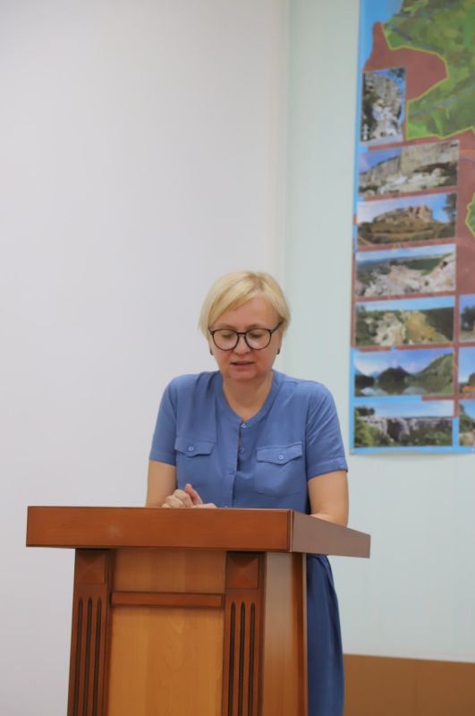 Людмила Пучкова: Под моим председательством, при участии сотрудников администрации и глав сельских поселений состоялось аппаратное совещание Людмила Пучкова: Под моим председательством, при участии сотрудников администрации и глав сельских поселений состоялось аппаратное совещание