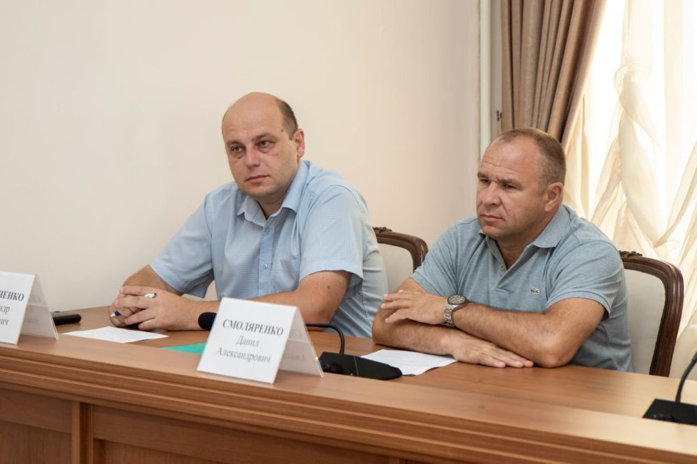 В Симферополе состоялось оперативно-хозяйственное совещание В Симферополе состоялось оперативно-хозяйственное совещание