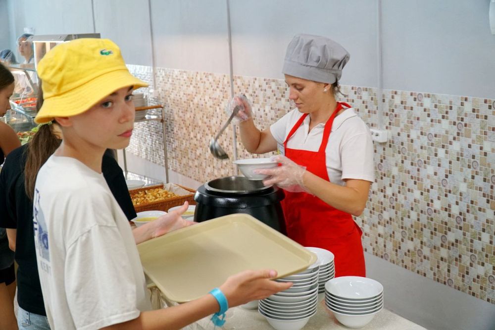 Иван Просоедов: В качестве председателя муниципальной межведомственной комиссии по вопросам отдыха и оздоровления детей сегодня посетил детские лагеря «Парус», «Прометей» и «Здравница» Иван Просоедов: В качестве председателя муниципальной межведомственной комиссии по вопросам отдыха и оздоровления детей сегодня посетил детские лагеря «Парус», «Прометей» и «Здравница»