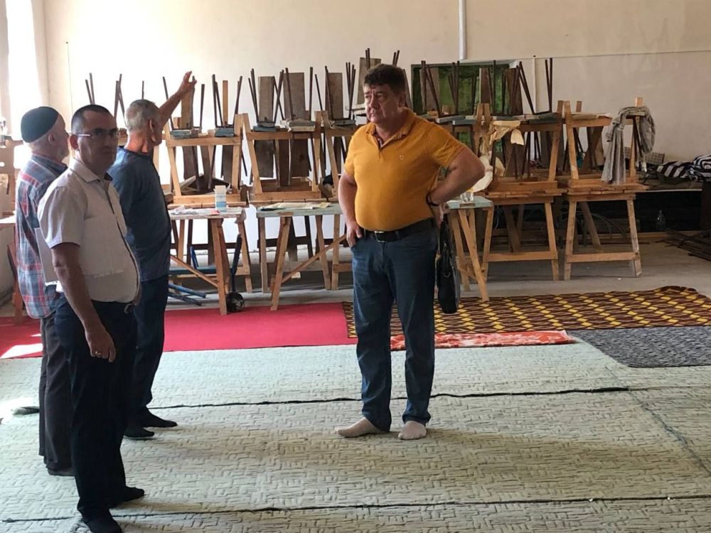 Айдер Типпа: Продолжая выезд в Джанкойский район, посетил сёла Днепровка, Рысаково и Константиновка Мирновского сельского поселения Айдер Типпа: Продолжая выезд в Джанкойский район, посетил сёла Днепровка, Рысаково и Константиновка Мирновского сельского поселения