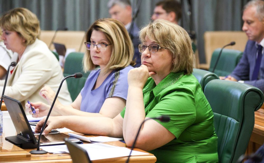 Комитете СФ по социальной политике обсудили вопросы пенсионного обеспечения жителей воссоединенных территорий Комитете СФ по социальной политике обсудили вопросы пенсионного обеспечения жителей воссоединенных территорий