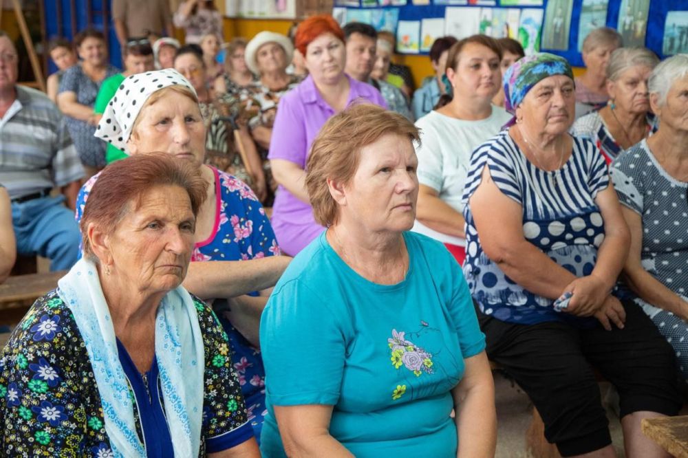 Владимир Константинов: Сакский район — благоустроенный регион с хорошими социально-экономическими показателями Владимир Константинов: Сакский район — благоустроенный регион с хорошими социально-экономическими показателями