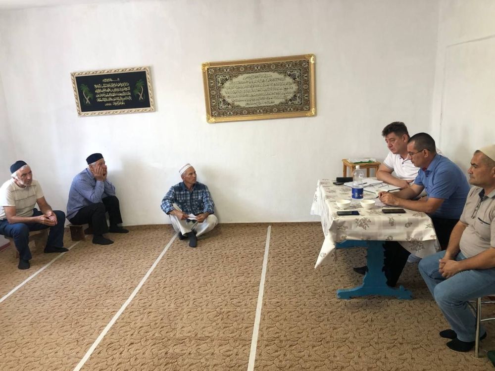 Айдер Типпа: Выезд в Джанкойский район на этой неделе завершил визитом сел Солёное Озеро, Медведевка, Крымка и Овощное Айдер Типпа: Выезд в Джанкойский район на этой неделе завершил визитом сел Солёное Озеро, Медведевка, Крымка и Овощное