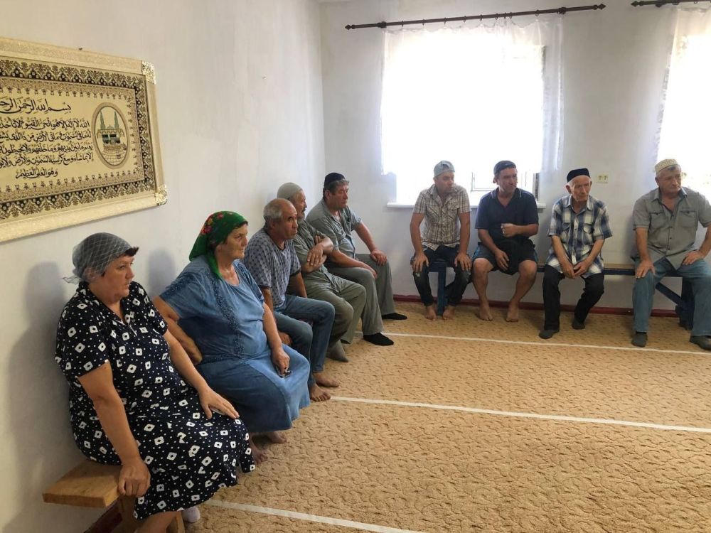 Айдер Типпа: Выезд в Джанкойский район на этой неделе завершил визитом сел Солёное Озеро, Медведевка, Крымка и Овощное Айдер Типпа: Выезд в Джанкойский район на этой неделе завершил визитом сел Солёное Озеро, Медведевка, Крымка и Овощное
