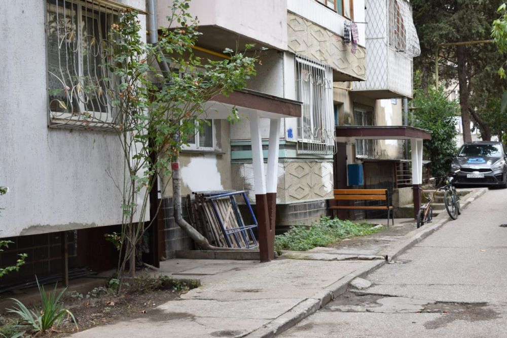 Галина Огнёва: Начала субботнее утро с проверки подъездов многоквартирных домов Галина Огнёва: Начала субботнее утро с проверки подъездов многоквартирных домов