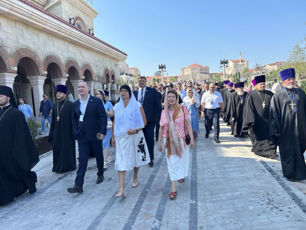 Екатерина Алтабаева: Сегодня приняла участие в церемонии церковного освящения музейно-храмового комплекса «Новый Херсонес» Екатерина Алтабаева: Сегодня приняла участие в церемонии церковного освящения музейно-храмового комплекса «Новый Херсонес»