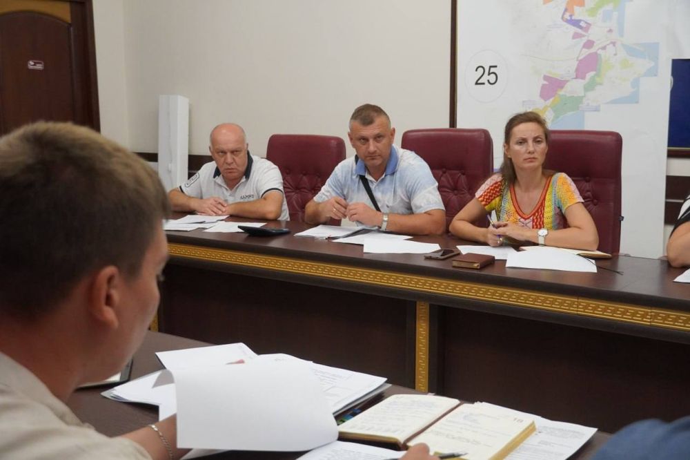 #городские_новости. Под руководством и. о. главы администрации Олега КАТОРГИНА состоялось очередное аппаратное совещание. В... #городские_новости. Под руководством и. о. главы администрации Олега КАТОРГИНА состоялось очередное аппаратное совещание. В...
