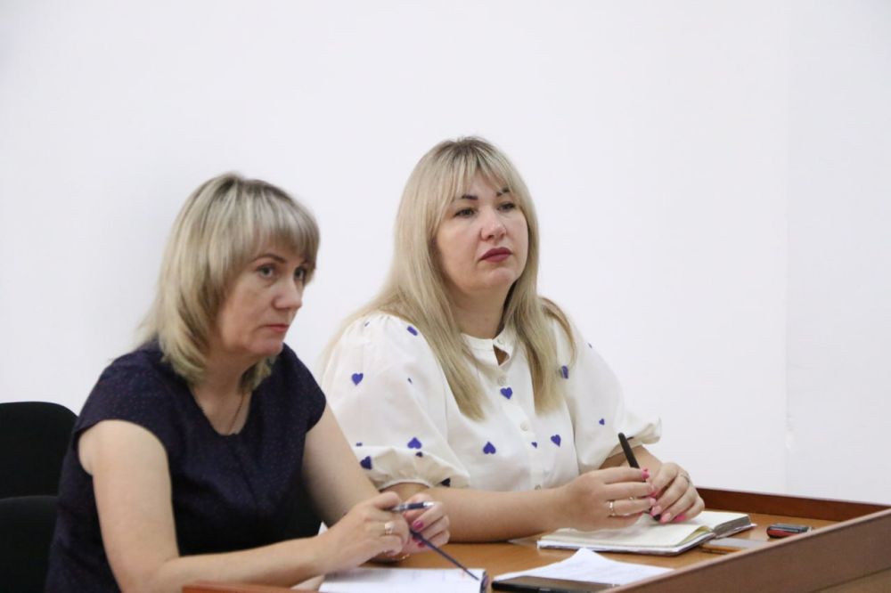 Ольга Урайкина: Сегодня заместитель Председателя районного совета Михаил Колкунов совместно с главой администрации... Ольга Урайкина: Сегодня заместитель Председателя районного совета Михаил Колкунов совместно с главой администрации...