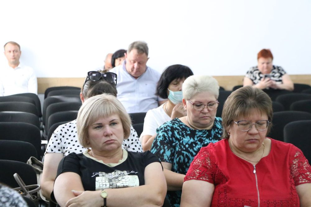 Ольга Урайкина: Сегодня заместитель Председателя районного совета Михаил Колкунов совместно с главой администрации... Ольга Урайкина: Сегодня заместитель Председателя районного совета Михаил Колкунов совместно с главой администрации...