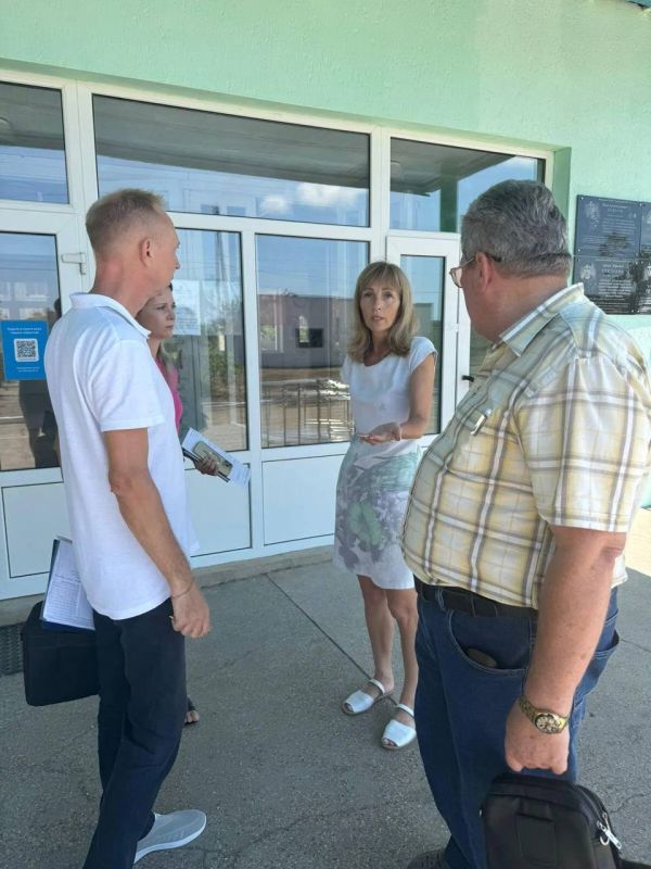Александр Дудинов: В образовательных учреждениях Черноморского района началась ежегодная приемка школ Александр Дудинов: В образовательных учреждениях Черноморского района началась ежегодная приемка школ