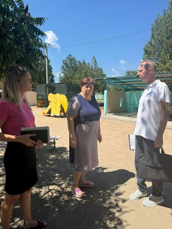 Александр Дудинов: В образовательных учреждениях Черноморского района началась ежегодная приемка школ Александр Дудинов: В образовательных учреждениях Черноморского района началась ежегодная приемка школ
