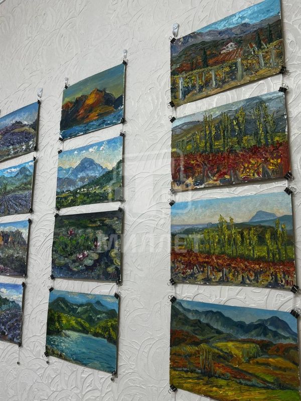 В Симферополе открылась уникальная выставка «Крымская сказка», представившая симбиоз живописи и мыла ручной работы, сообщает корреспондент телеканала «Миллет» В Симферополе открылась уникальная выставка «Крымская сказка», представившая симбиоз живописи и мыла ручной работы, сообщает корреспондент телеканала «Миллет»