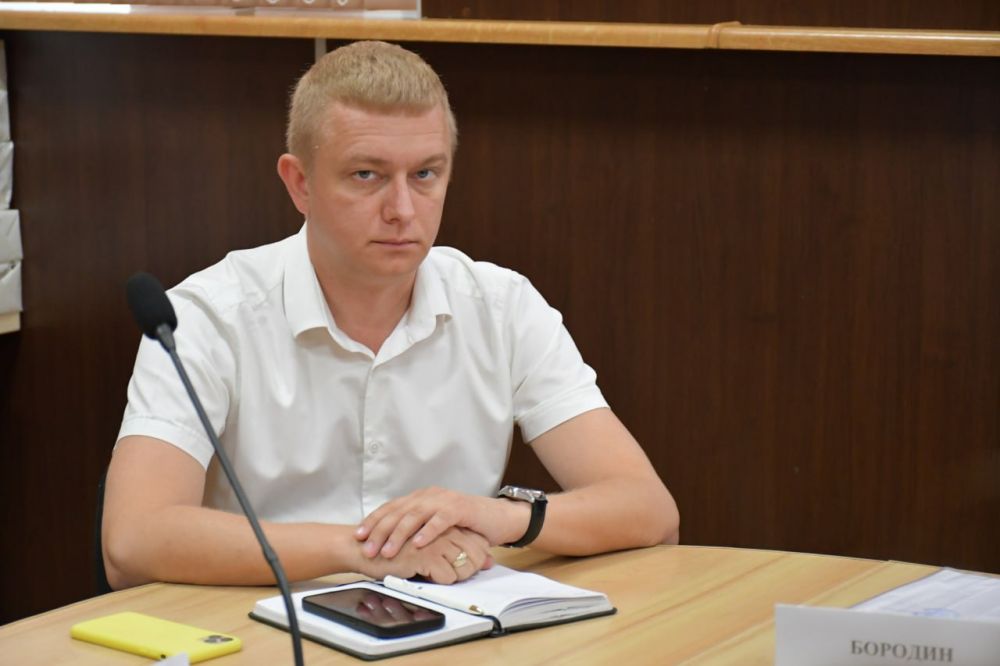 Сегодня Глава Администрации района провел расширенное аппаратное совещание Сегодня Глава Администрации района провел расширенное аппаратное совещание