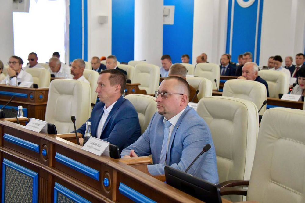 Владимир Немцев: Сегодня депутаты Законодательного Собрания города Севастополя закрыли последнюю сессию II созыва Владимир Немцев: Сегодня депутаты Законодательного Собрания города Севастополя закрыли последнюю сессию II созыва
