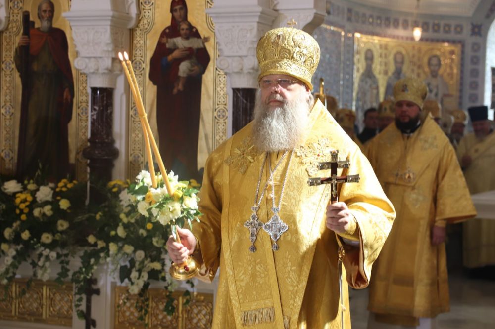 По приглашению Владыки Тихона, Митрополита Симферопольского и Крымского и Губернатора города Севастополя Михаила Развожаева... По приглашению Владыки Тихона, Митрополита Симферопольского и Крымского и Губернатора города Севастополя Михаила Развожаева...