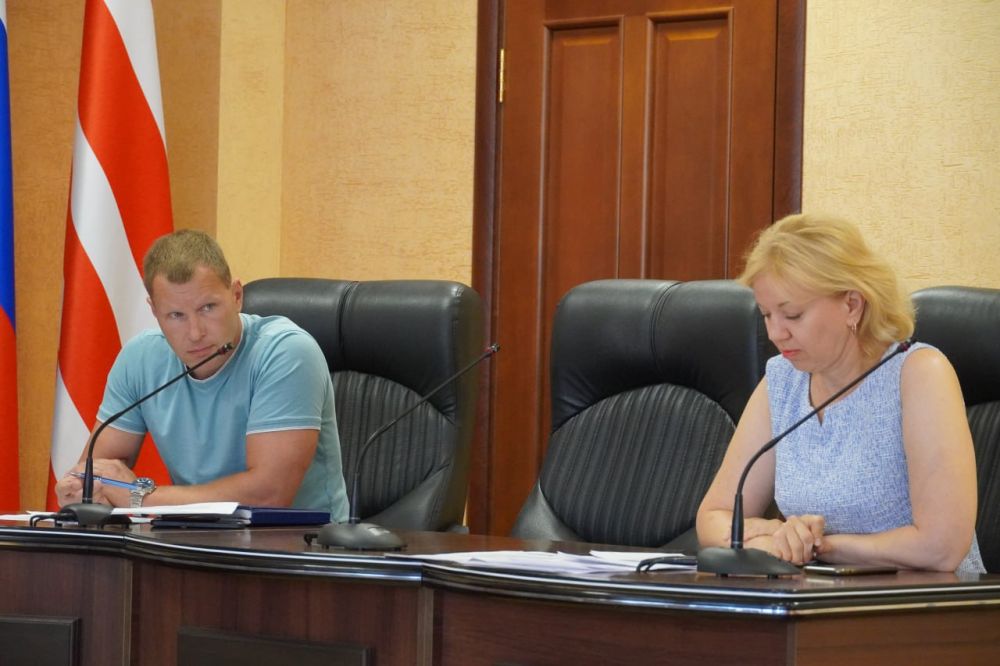#экономика. В администрации Керчи состоялось заседание координационного рабочего органа под руководством заместителя главы администрации Игоря КРУТЬКОВА #экономика. В администрации Керчи состоялось заседание координационного рабочего органа под руководством заместителя главы администрации Игоря КРУТЬКОВА