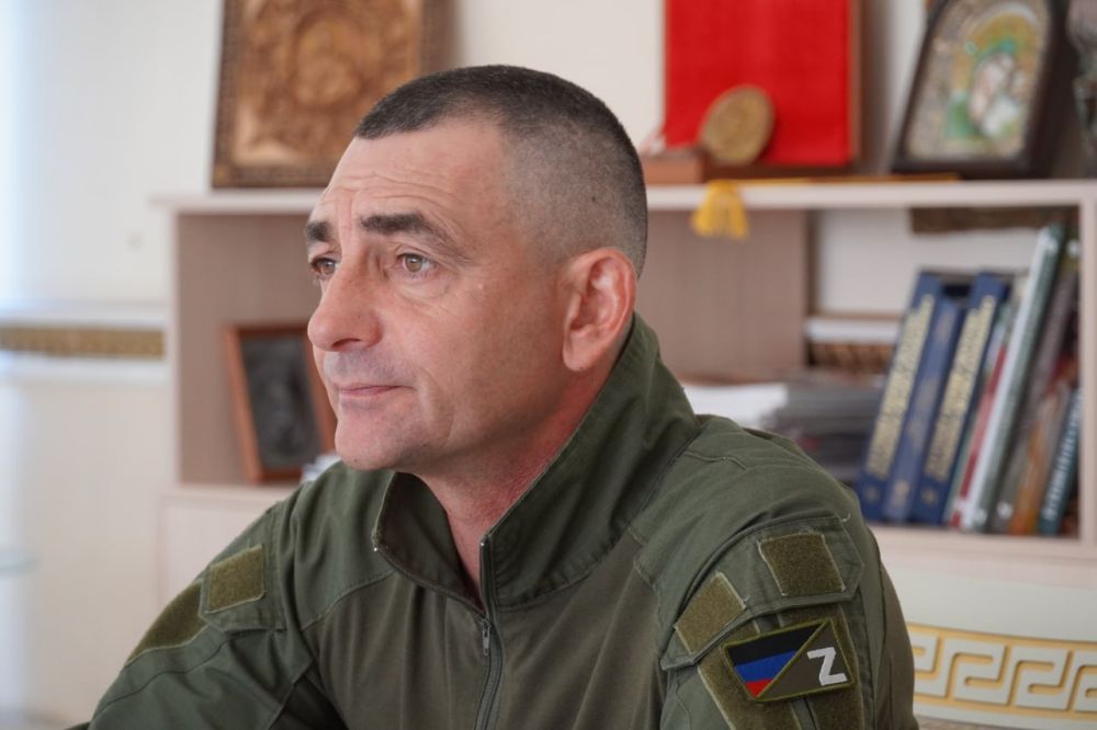 #своих_не_бросаем. Керчанину – участнику спецоперации вручили медаль «За отвагу» Старший лейтенант запаса Андрей КУРЦЕВ был... #своих_не_бросаем. Керчанину – участнику спецоперации вручили медаль «За отвагу» Старший лейтенант запаса Андрей КУРЦЕВ был...
