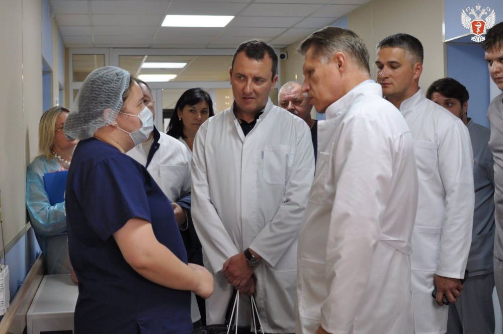 Михаил Мурашко посетил Республику Крым с рабочей поездкой Михаил Мурашко посетил Республику Крым с рабочей поездкой