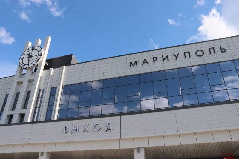 Алексей Дружинин открыл железнодорожный вокзал в Мариуполе Алексей Дружинин открыл железнодорожный вокзал в Мариуполе