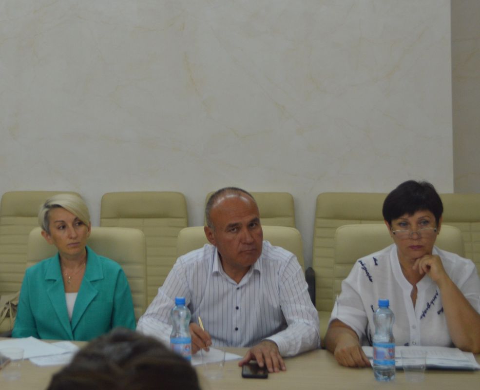 Валентина Лаврик: Сегодня состоялось заседание республиканской комиссии по оценке готовности муниципальных образовательных организаций к началу учебного года 2024/2025 Валентина Лаврик: Сегодня состоялось заседание республиканской комиссии по оценке готовности муниципальных образовательных организаций к началу учебного года 2024/2025