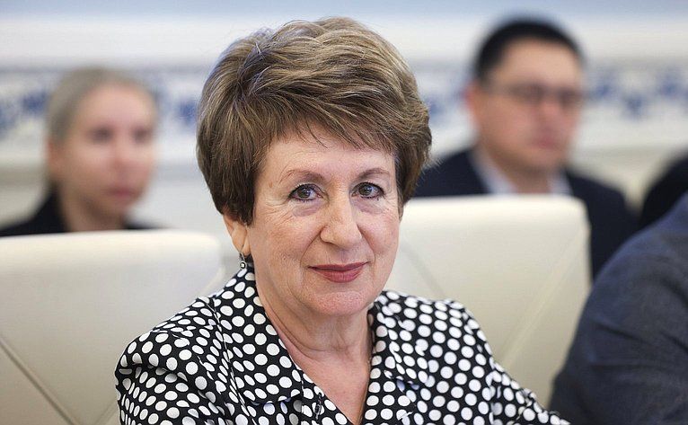 Екатерина Алтабаева: Сегодня приняла участие в заседании Комитета СФ по науке, образованию и культуре, на котором обсуждалось несколько важных законодательных инициатив, касающихся образовательной сферы Екатерина Алтабаева: Сегодня приняла участие в заседании Комитета СФ по науке, образованию и культуре, на котором обсуждалось несколько важных законодательных инициатив, касающихся образовательной сферы
