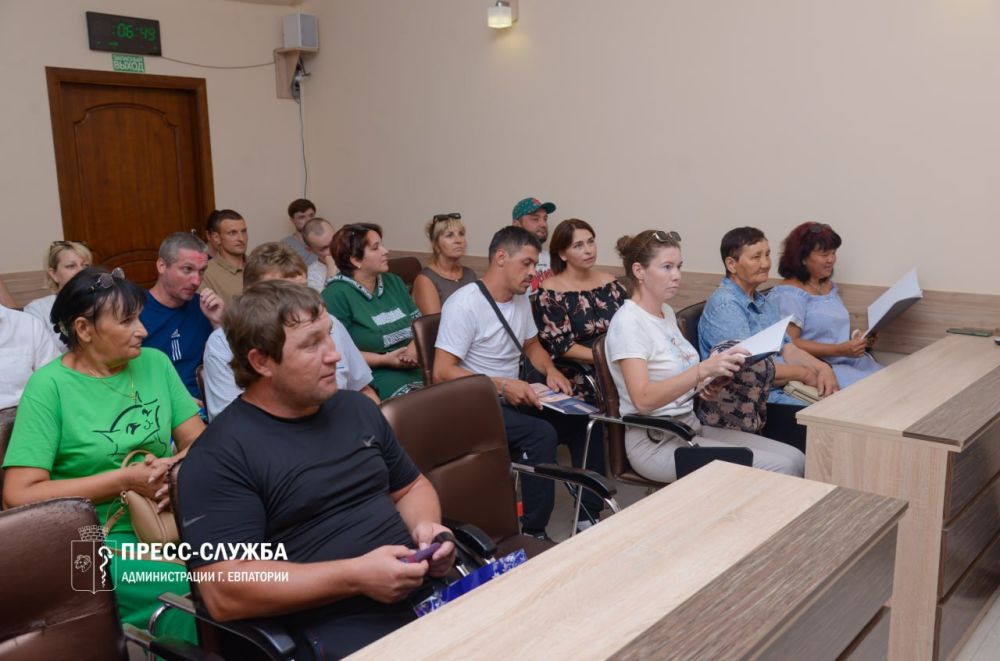 22 жителя Евпатории получили земельные участки 22 жителя Евпатории получили земельные участки